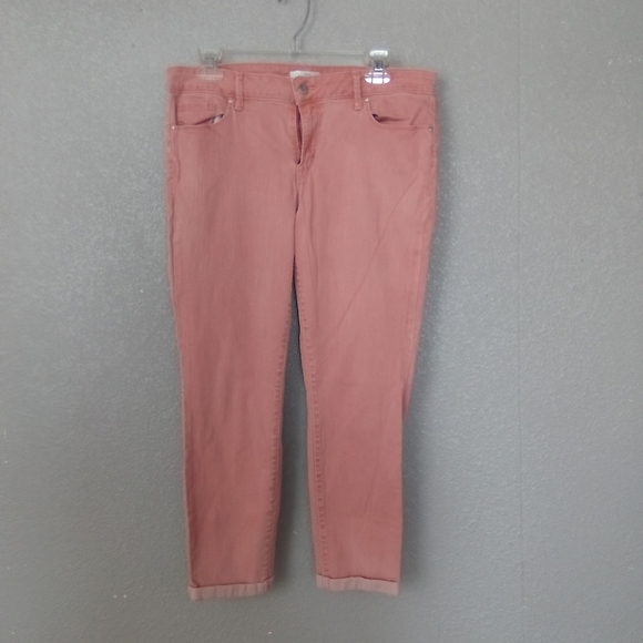 Chic Pink Cropped Jeans with Ankle Length - Picture 1 of 3